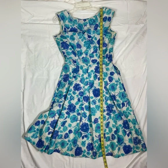 Vintage 50s Brunch/Prom/Party Dress - Picture 5 of 9